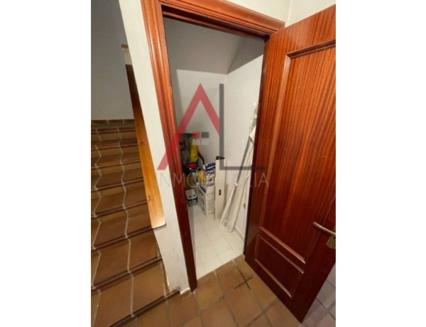 Chalet adosado en venta en , Santiuste de San Juan Bautista thumbnail 1