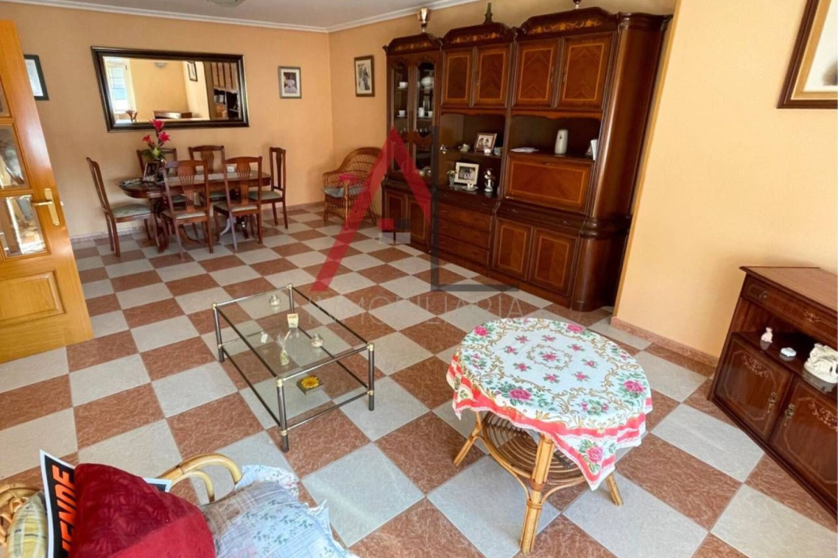 Venta de chalet adosado en , Villaverde de Iscar photo 3