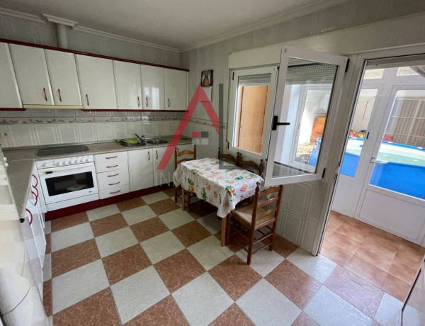 Chalet adosado en venta en , Villaverde de Iscar photo 4