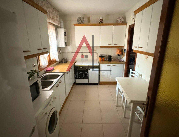 Chalet adosado en venta en , Nava de la Asuncion photo 4