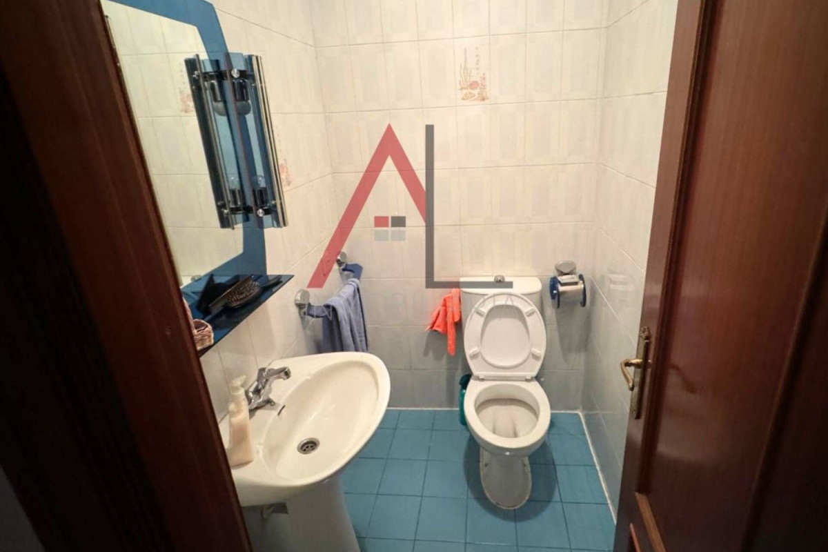 Sale of townhouse in , Nava de la Asuncion photo 5