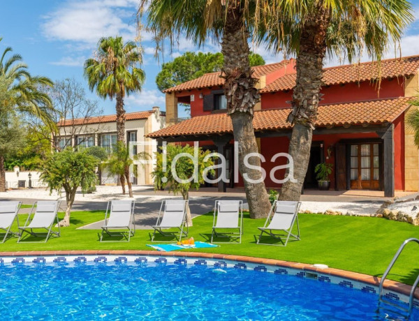 Chalet independiente en venta en , Catral thumbnail 2