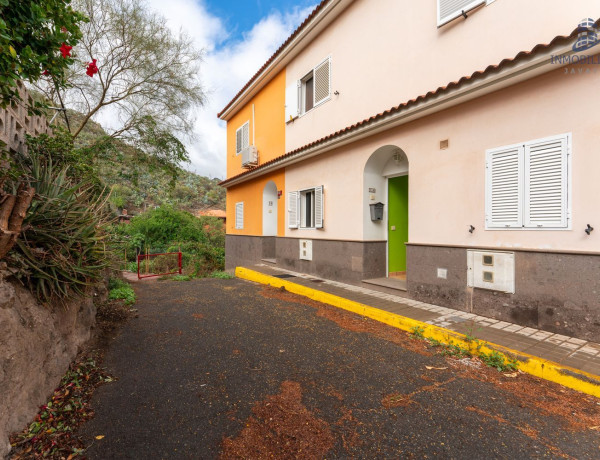 Semi-detached house for sale in , Valsequillo de Gran Canaria thumbnail 1