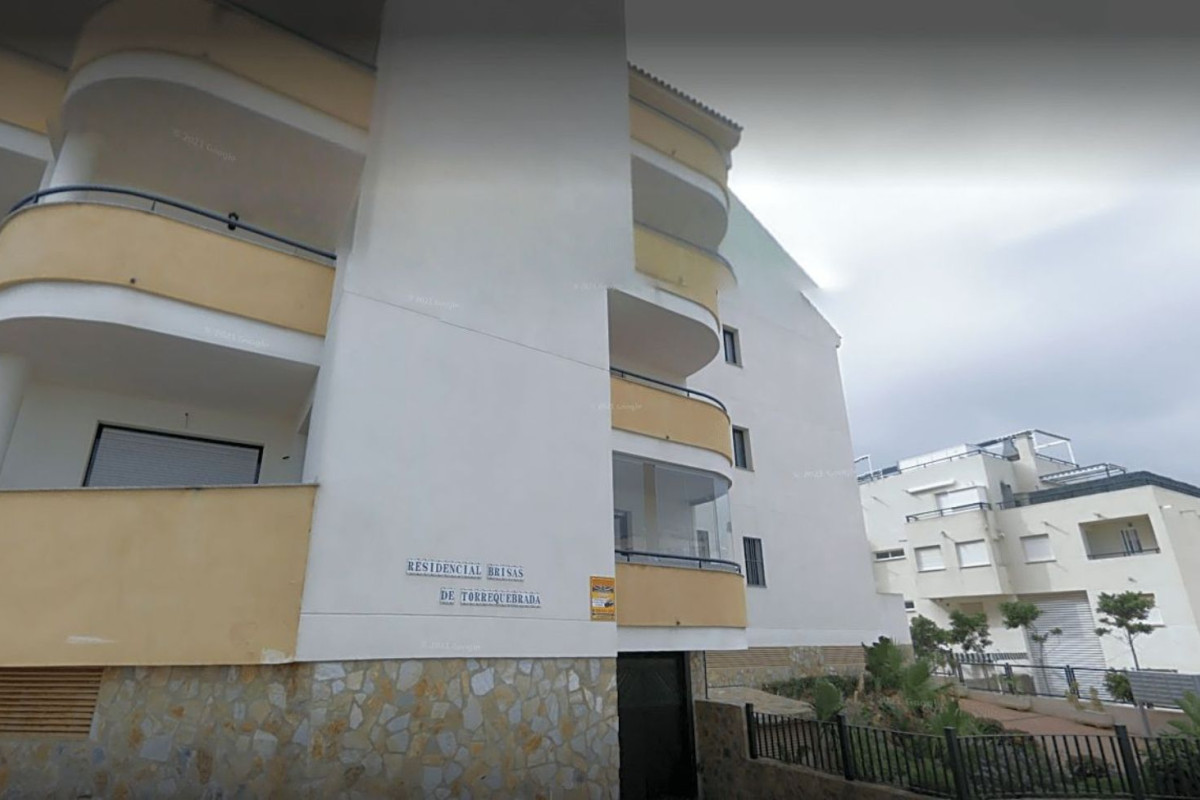 Venta de garaje en Calle Almuñécar , Benalmádena photo 3