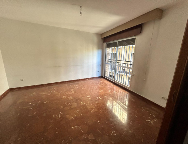 Piso en venta en Centro - Casco Histórico , Distrito Centro - Casco Histórico thumbnail 1