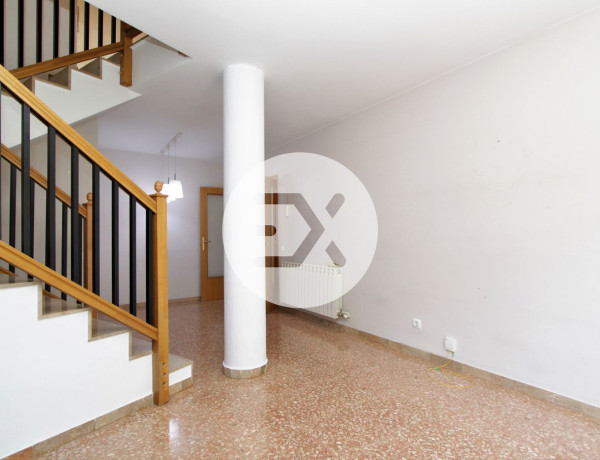 Duplex for sale in , Sant Boi de Llobregat thumbnail 1