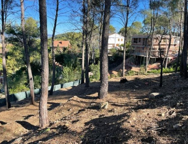 Terreno en venta en Corbera de Llobregat photo 1