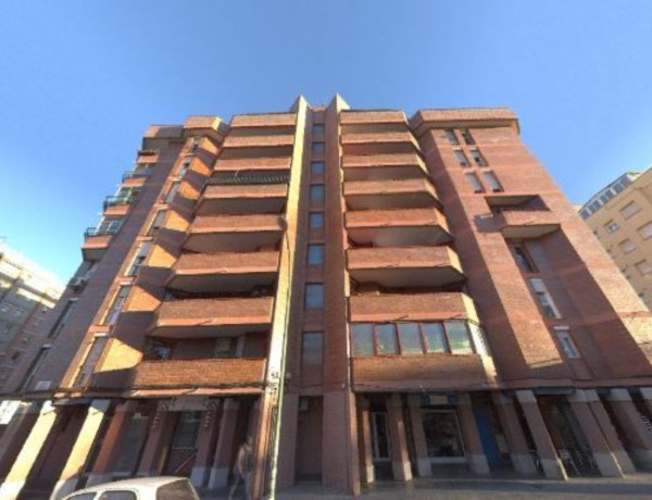 Piso en venta en  Calle de Peguera, Sabadell photo
