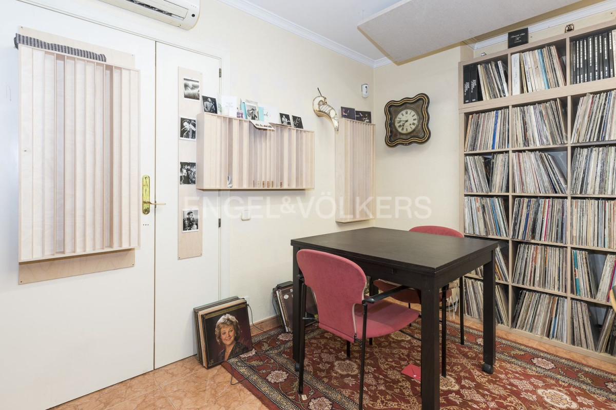 Sprzedaż mieszkania w Almeda, Cornellà de Llobregat
photo 3