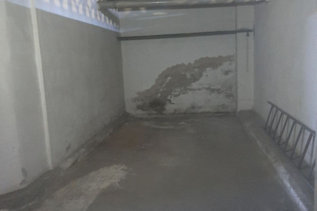 Venta de garaje en Calle del carmen , San Juan de Alicante photo 5