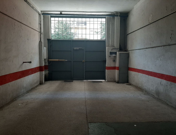 Garaje en venta en  Paseo de la Estación, 35 , Salamanca photo 3