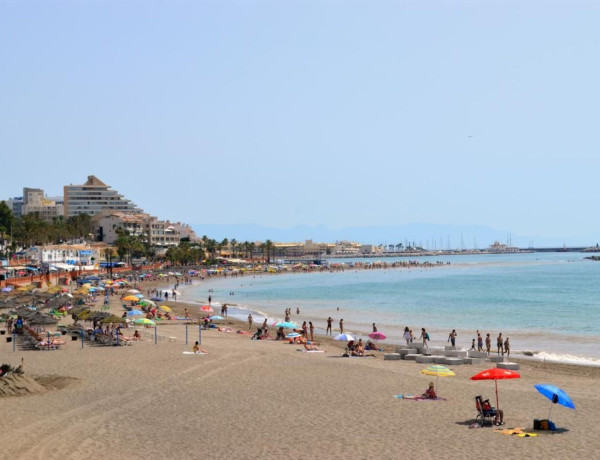 Дуплекс на продажу в Calle Navío s/n, Benalmádena photo 1