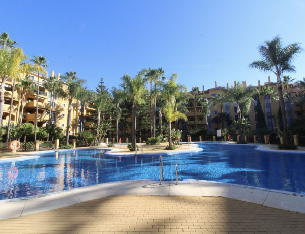 Продажа квартиры в  San Pedro de Alcántara , Marbella photo 1