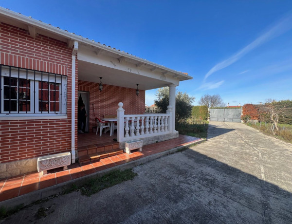 Chalet independiente en venta en , Traspinedo thumbnail 2