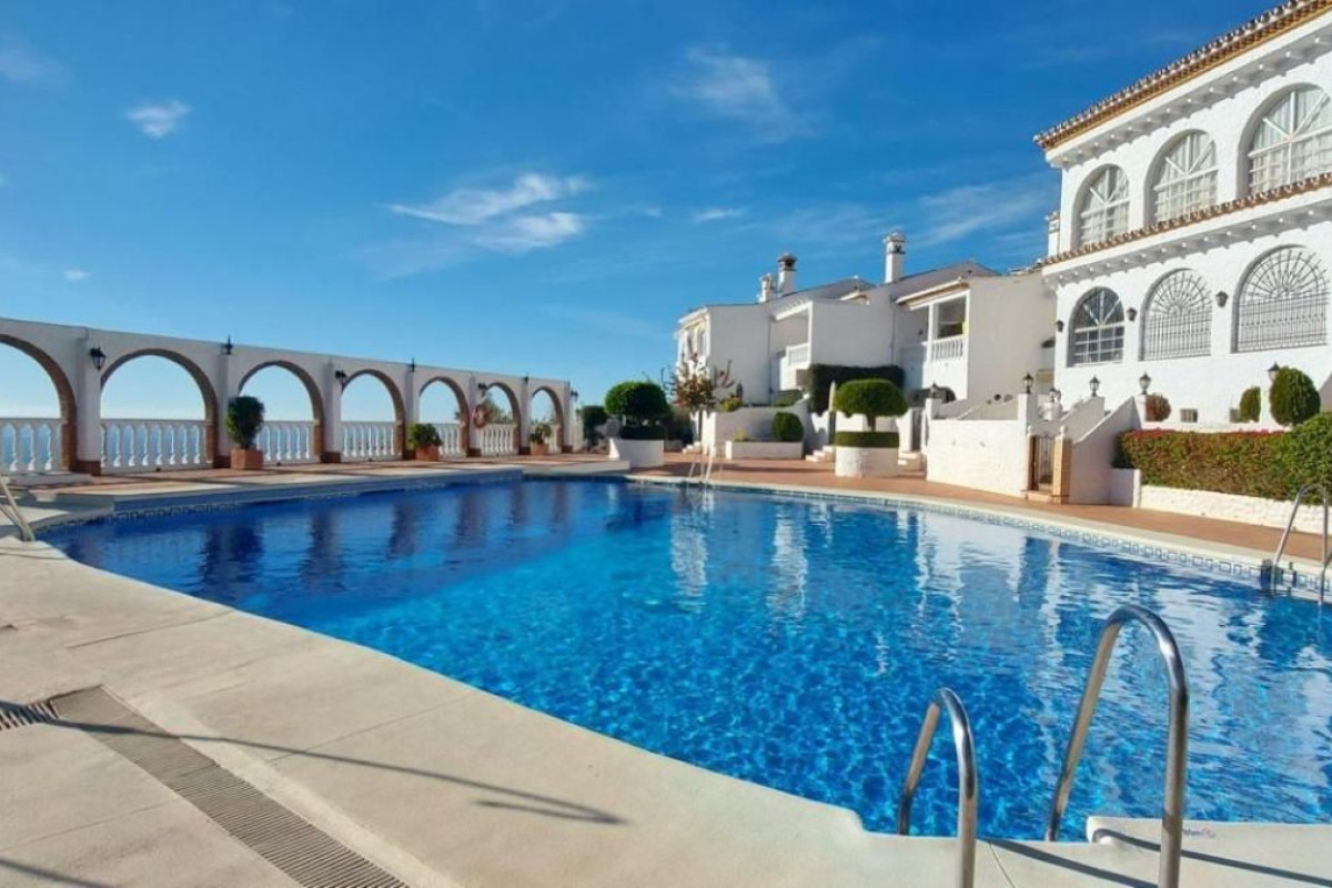 Sale of apartment in Avenida de los Botijos, Benalmádena
 photo 4