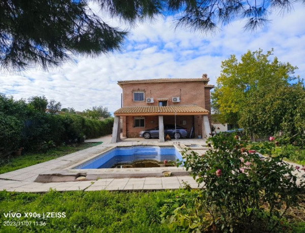 Chalet independiente en venta en , El Casar de Escalona photo 1