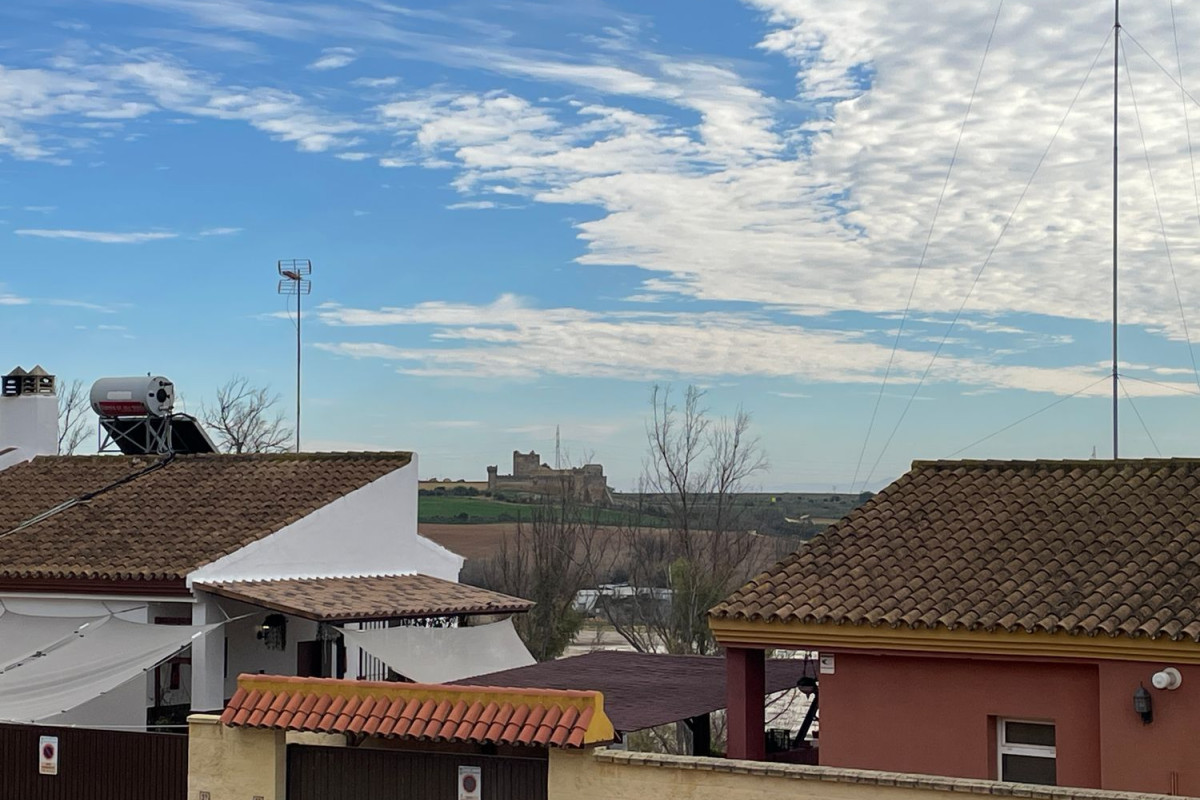 Terreno en venta en Alcalá de Guadaira, Sevilla photo 4