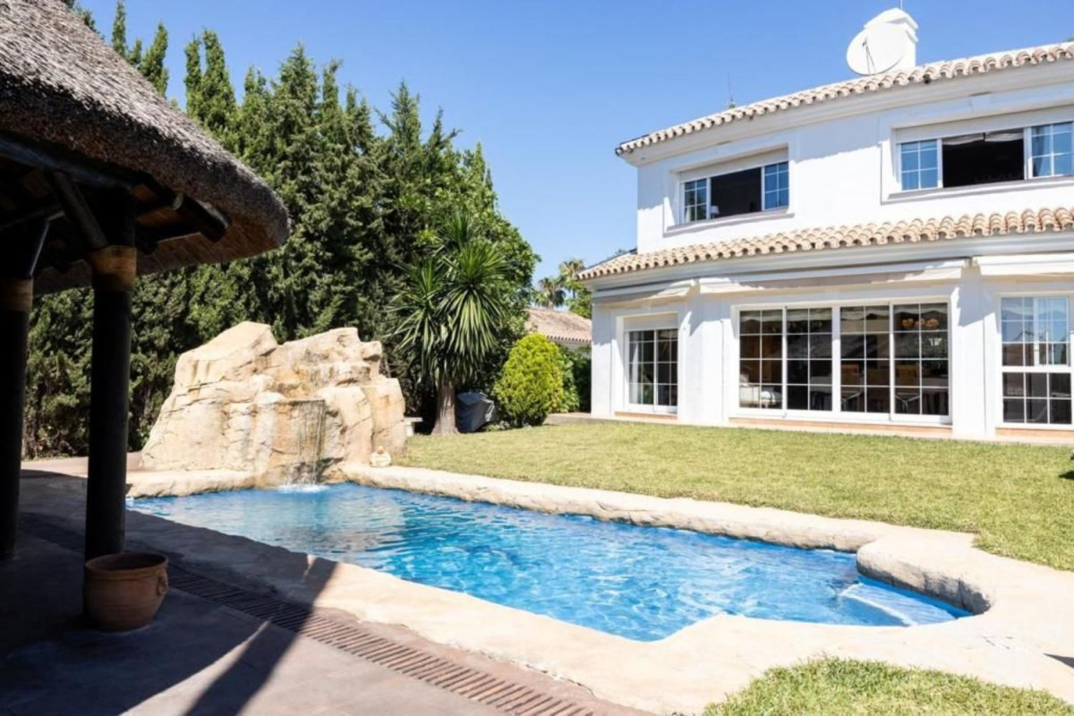 Venta de chalet independiente en Av de España s/n, Mijas
 photo 3