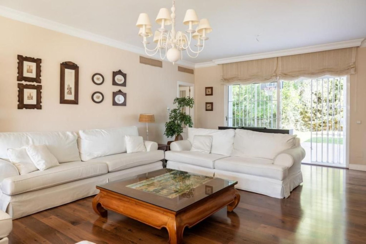 Venta de chalet independiente en Av de España s/n, Mijas
 photo 5
