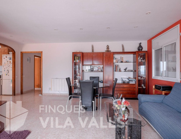 Detached villa for sale in  Calle del Rosselló, Bigues i Riells photo 4