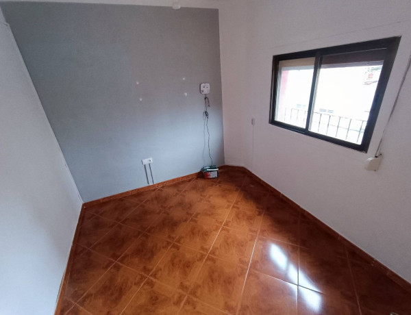 Piso en venta en  La Florida - Les Planes , Hospitalet de Llobregat photo 3