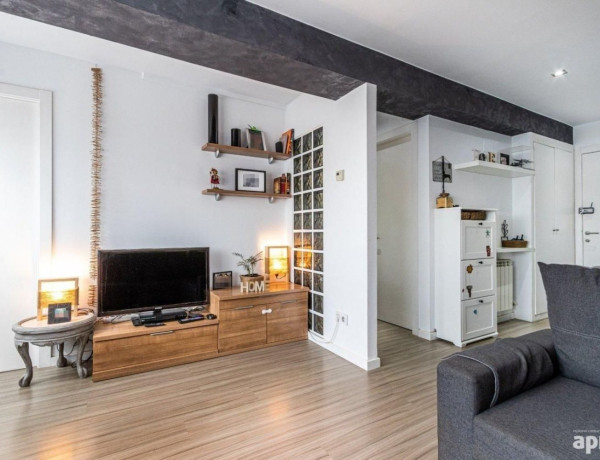 Duplex en venta en Calle de Sant Sebastià, Sabadell photo 3