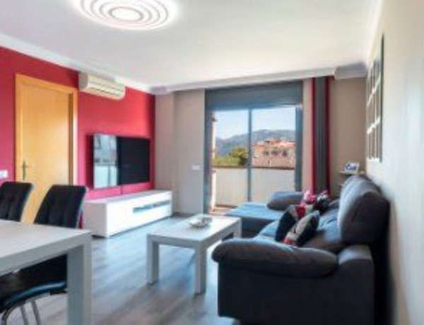 Piso en venta en  Avenida FRANCESC MACIA, Esparreguera photo 1