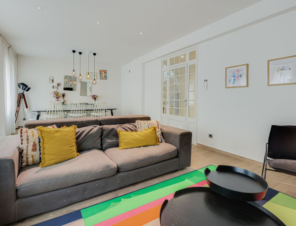Chalet adosado en venta en  Horta Guinardó , Barcelona photo 2