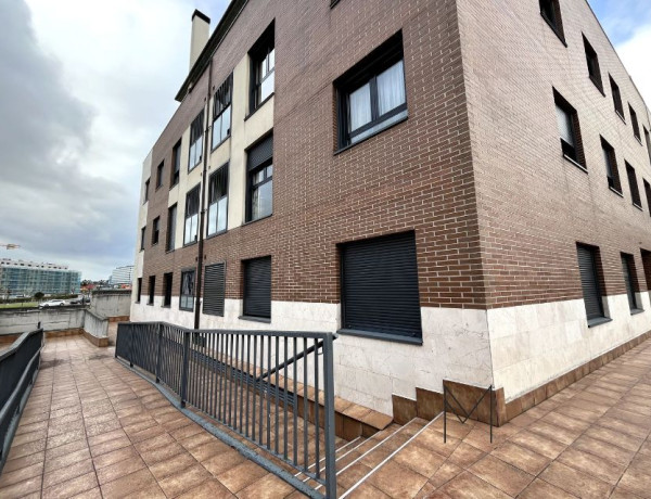 First floor for sale in  Álvaro de Albornoz, 1, Oviedo photo 1