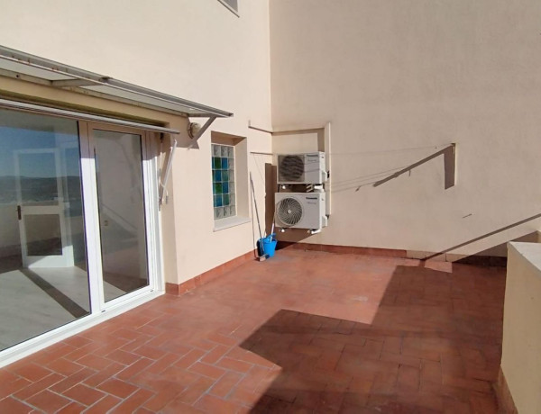 Penthouse for sale in Rambleta del Pare Alegre, Terrassa thumbnail 2