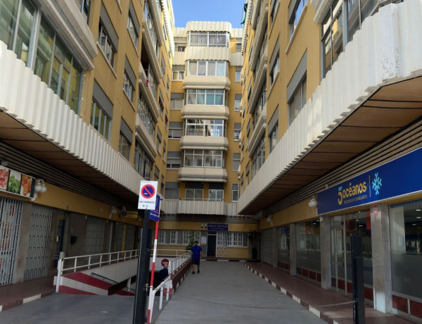 Garaje en venta en Paseo de Tomás Morales, 48 , Las Palmas de Gran Canaria thumbnail 2