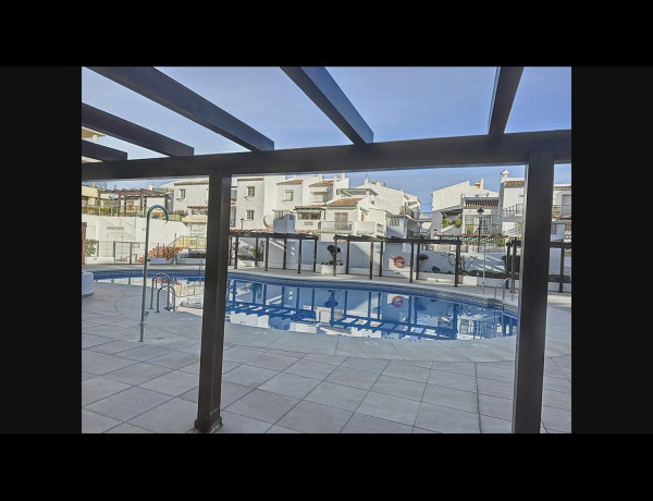 First floor for sale in  Puerto de la Duquesa , Manilva photo 1