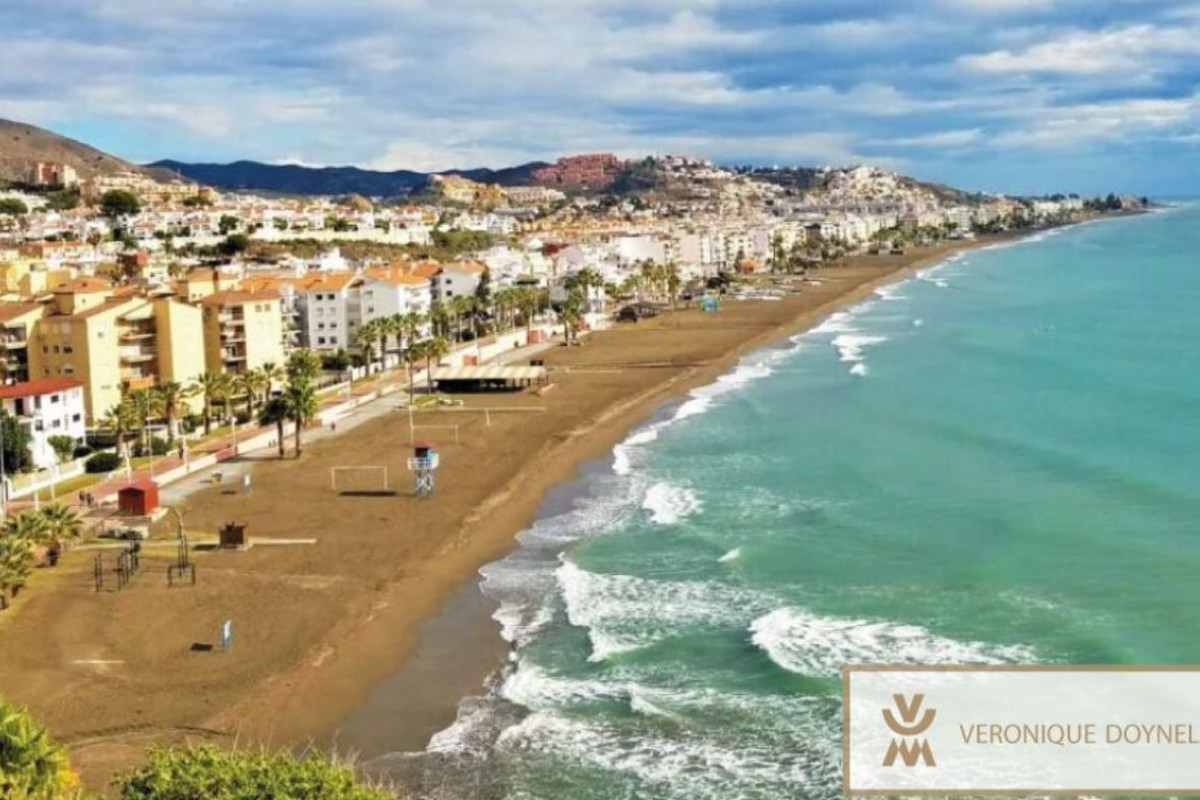 Sprzedaż mieszkania w Avenida de la Candelaria, Rincón de la Victoria
 photo 5