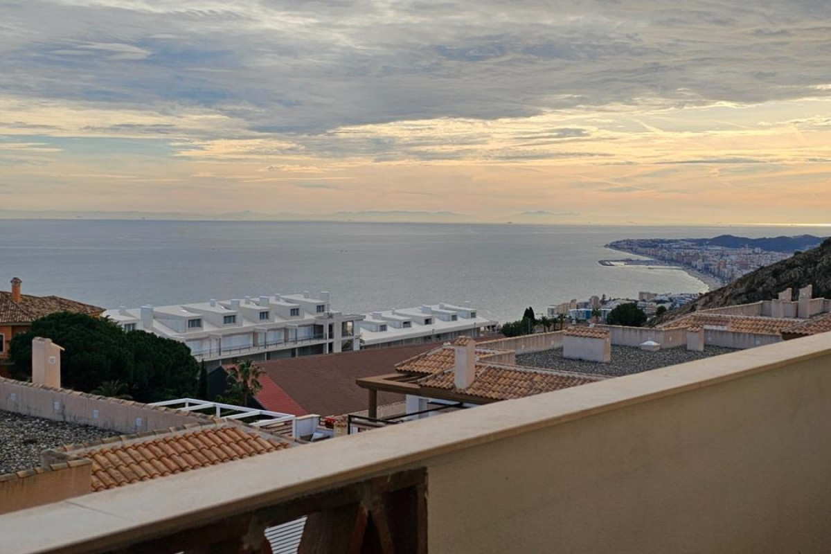 Sale of apartment in Avenida Retamar, 4, Benalmádena
photo 1