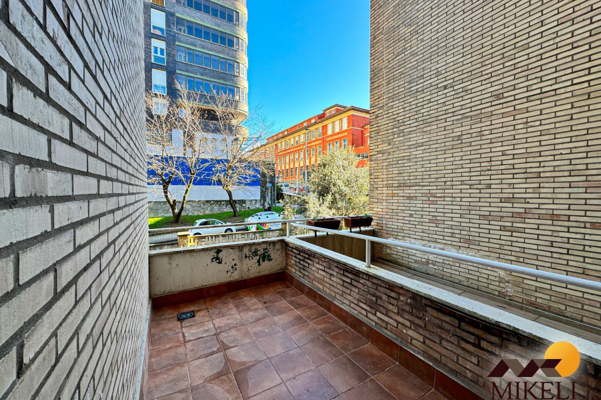 Venta de piso en Calle Andrés del Río, 7, Santander
photo 3