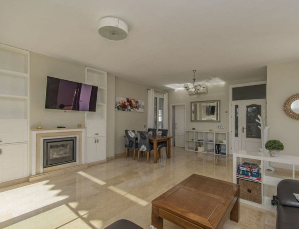 Detached villa for sale in  Selwo, Estepona photo 4