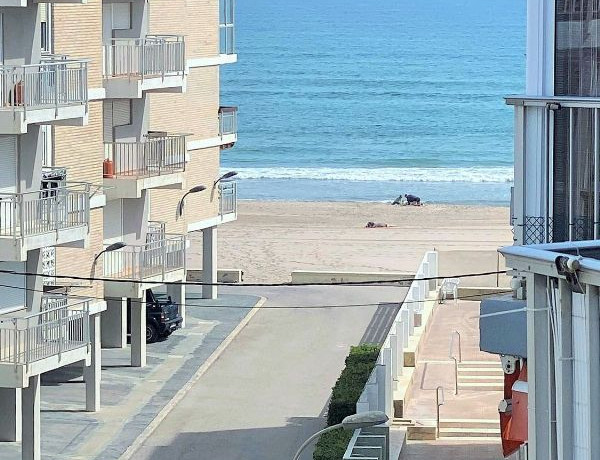 Piso en venta en , El Perellonet photo 1