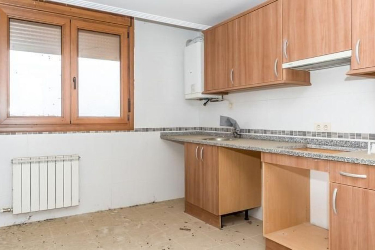 Duplex sale in , Valencia de Don Juan photo 5