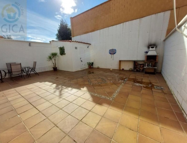 Chalet adosado en venta en  San García - La Juliana , Algeciras photo 4