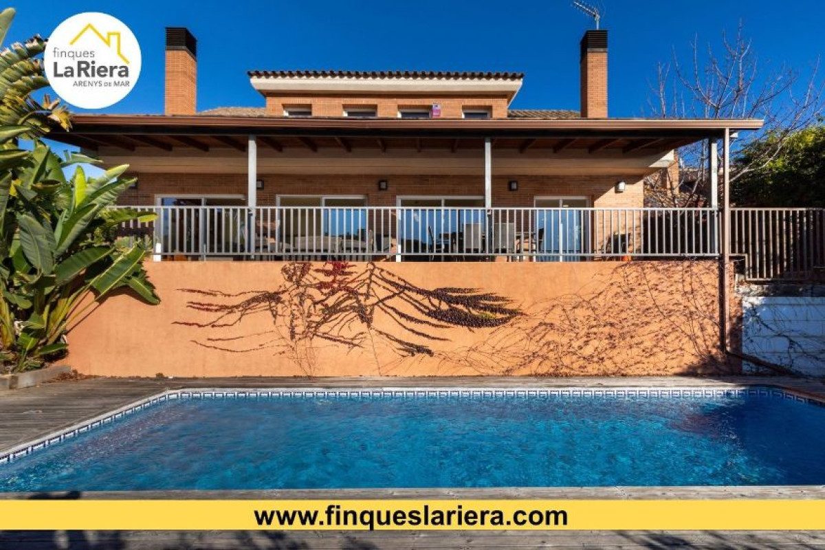 Venta de chalet independiente en Canyadell-Villes-Victória, Arenys de Mar
photo 1