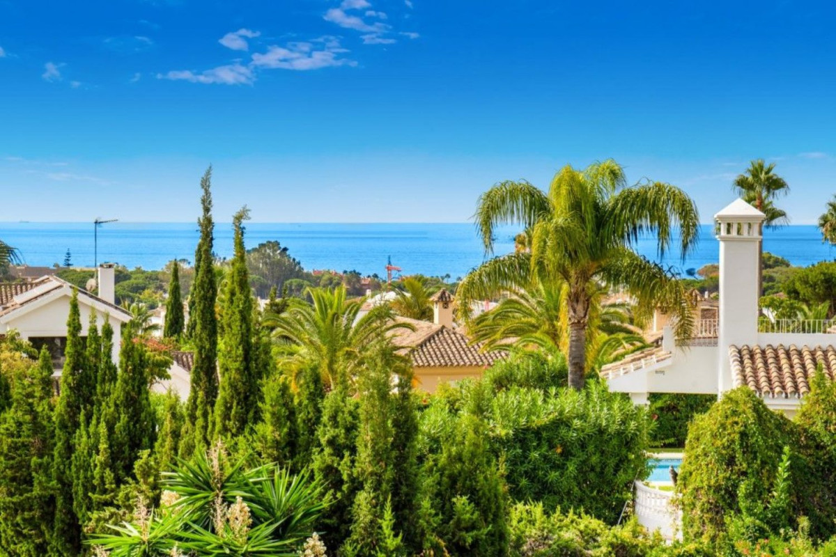 Venta de chalet independiente en Elviria-Cabopino, Marbella
photo 3