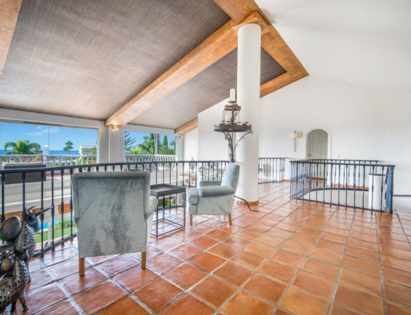Chalet independiente en venta en  Elviria-Cabopino , Marbella photo 4