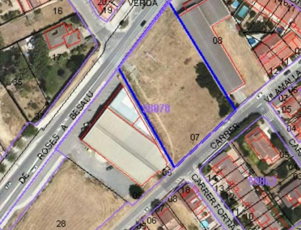 Terreno en venta en Vilafant photo 2
