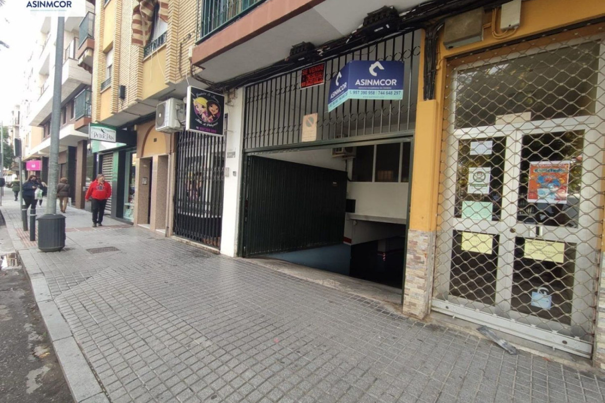 Garage sale at  Levant - Lepanto - Fatima , Levante District - Lepanto - Fátima photo 2