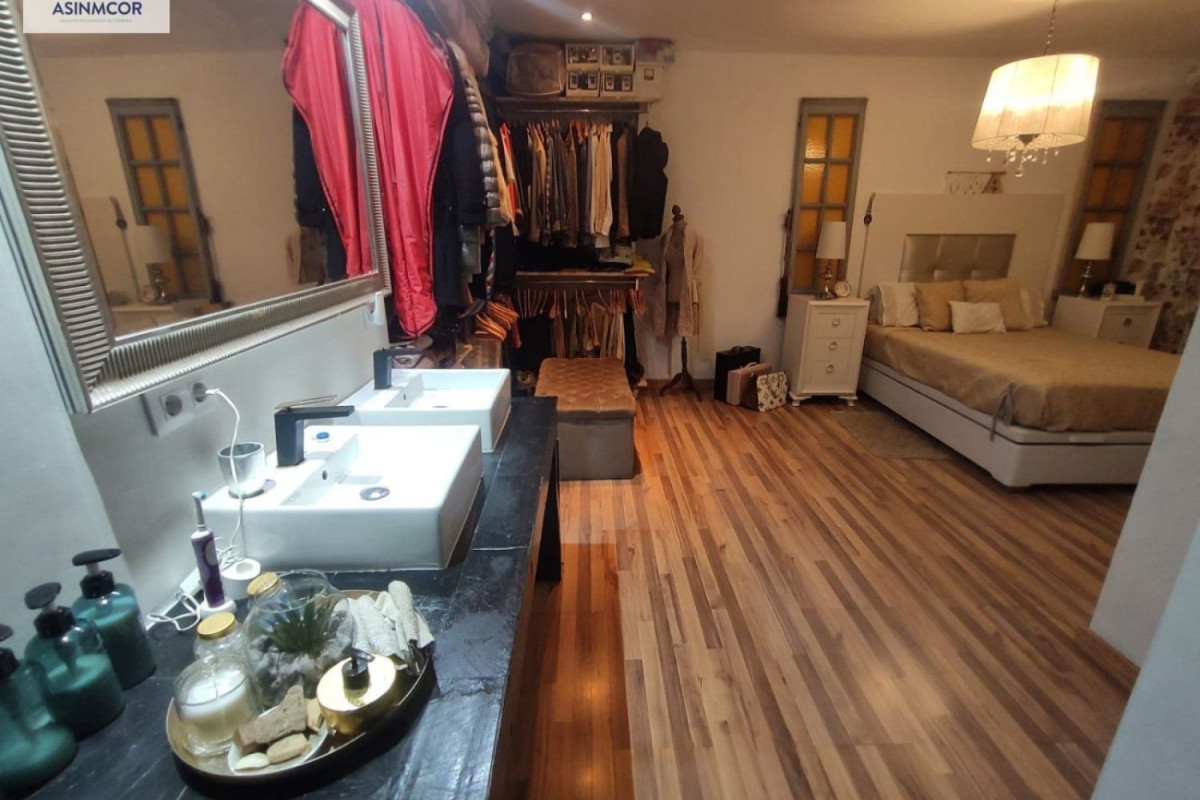 Venta de piso en Centro - Casco Histórico, Distrito Centro - Casco Histórico
photo 3