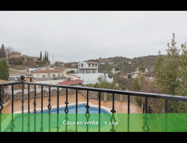 Detached villa for sale in , Loja photo 1
