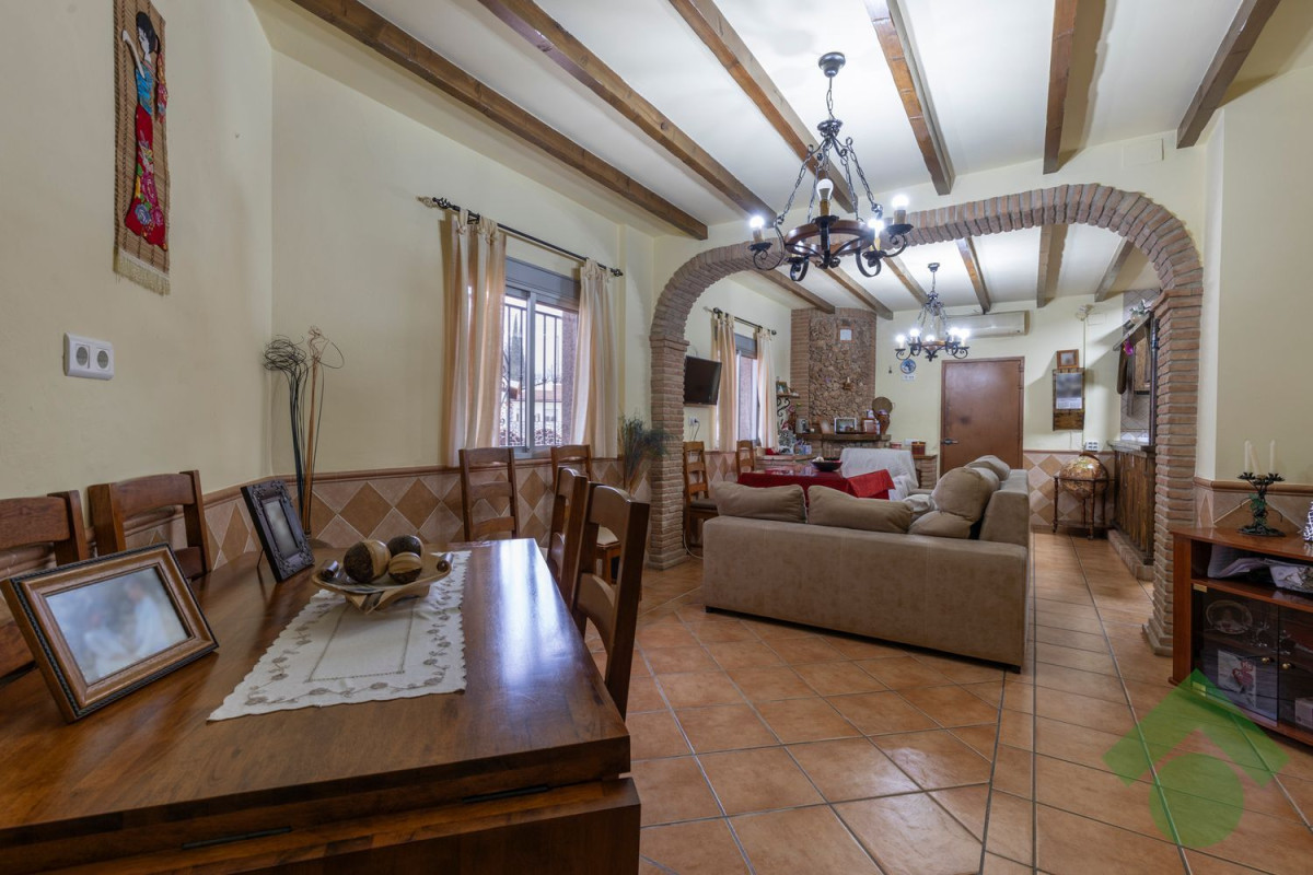 Casa o chalet independiente en venta en Loja, Loja
photo 2