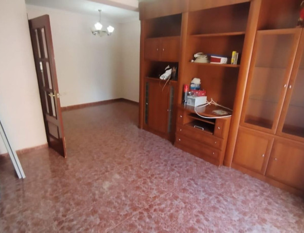 First floor for sale in  Levante - Lepanto - Fátima , Distrito Levante - Lepanto - Fátima photo 2