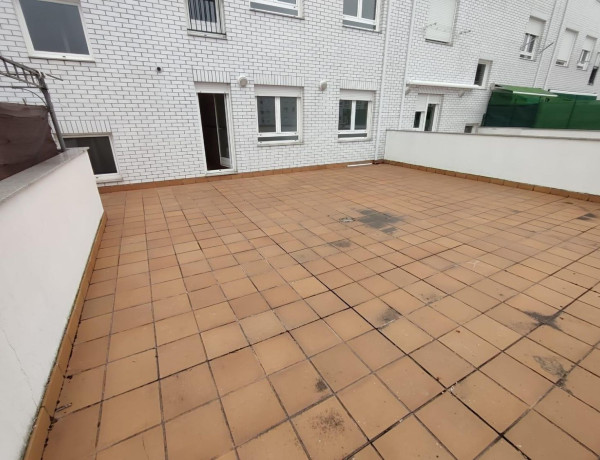 Piso en venta en  Flores de Sil , Ponferrada photo 1