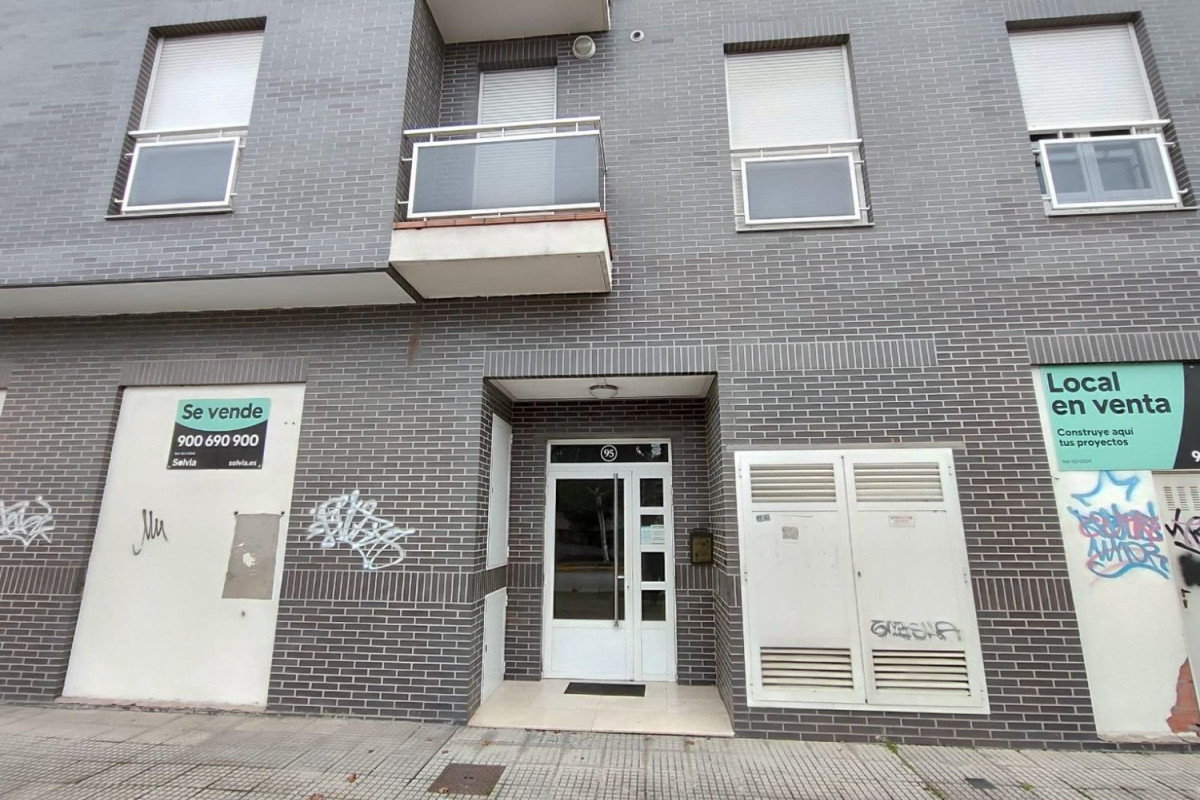 Venta de piso en Flores de Sil, Ponferrada
photo 4